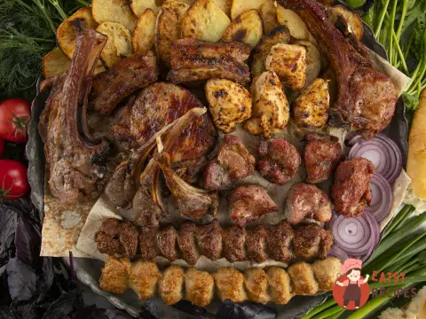 Люля-кебаб з телятини з кедровими горішками