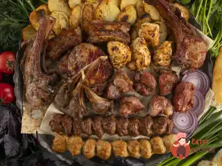 Люля-кебаб з телятини з кедровими горішками