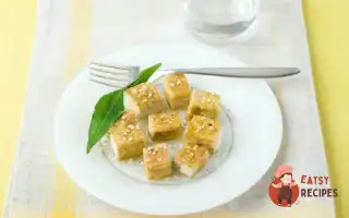 Теплий Тофу Під Гострим Соусом З Часником.