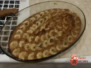 Банановий пиріг з корицею