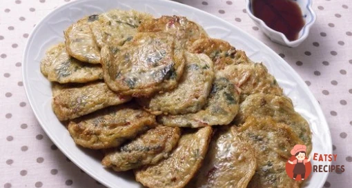 Оладки з цукіні з пармезаном та м'ятою