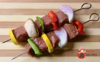 Мариновані Яловичі Шашлики З Овочами Та Грибами