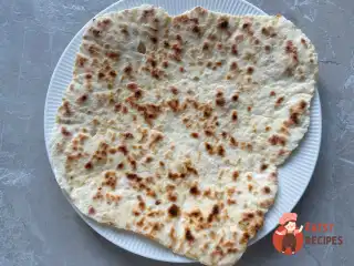 Коржики з цибулею