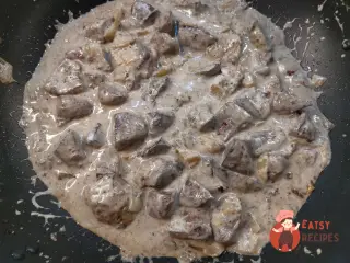 Крок 10: Яловичина з цибулею