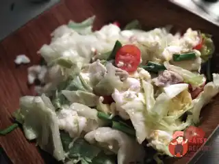 Мазані яйця з овочами