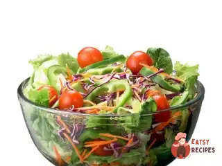 Овочевий салат із гірчичною заправкою