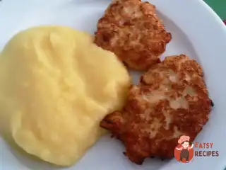 Курячі котлети з плавленим сиром