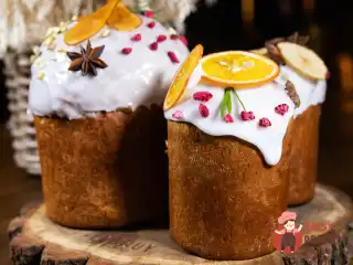Паска на вершках з цукатами та сушеною вишнею