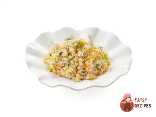 Крабовий салат із кукурудзою