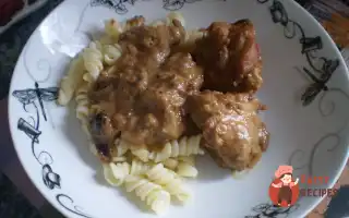 Курочка У Вершковому Соусі З Чорносливом