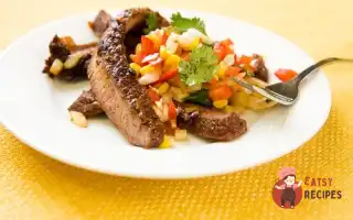 Яловичий Стейк Зі Свіжим Кукурудзяним Салатом