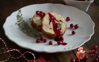 Рулет З Індички З Каштаном І Чорносливом.