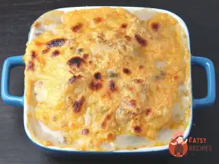 Запечена тріска з морквою під сиром