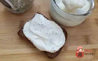 Плавлений Сир Із Прованськими Травами