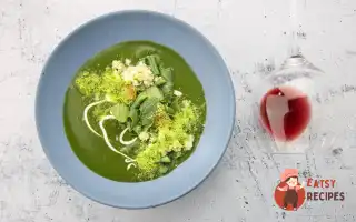 Крем-Суп Зі Шпинату З Кус-Кусом Та Гороховим Пилом