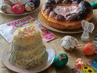 Персикова паска з маком