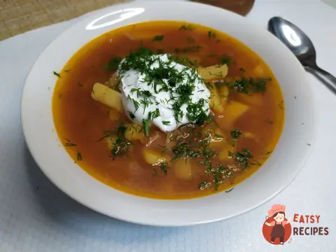 Борщ із пекінською капустою