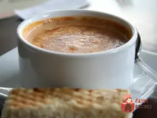 Біск з омаром