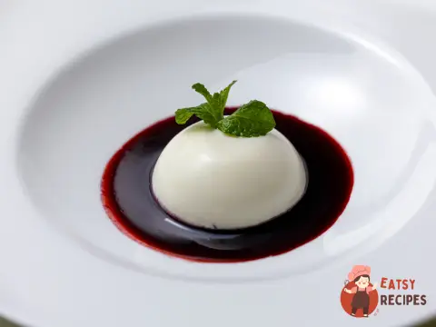 Бланманже із соусом з ірги