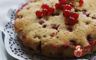 Пиріг З Маком Та Червоною Смородиною