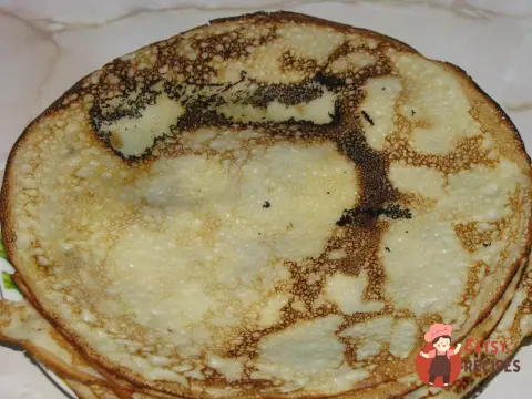 Млинці з грибами та сиром
