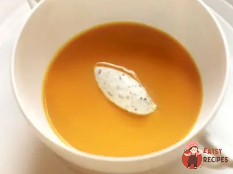 Морквяний суп-пюре з ароматним мусом