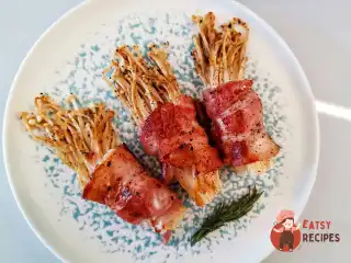 Енокі на сковороді