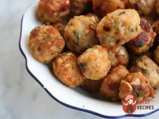 Дієтичні курячі котлети з висівками