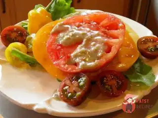 Соус із блакитного сиру із олією