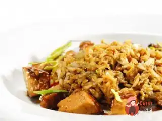 Смажений тайський рис з куркою