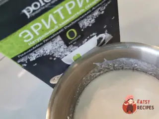 Крок 3: Кето-панна-котта з кокосового молока