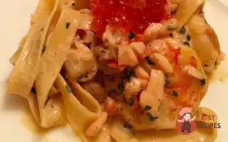 Паста З Морепродуктами Та Цибулею
