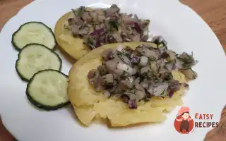 Запечена Картопля Із Закускою З Оселедця
