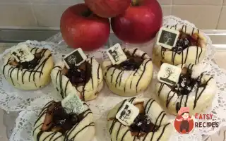 Яблука У Тесті З Джемом