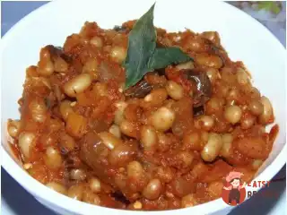 Квасоля відварена з овочами