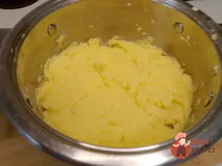 Крок 2: Картопляні зрази з сиром