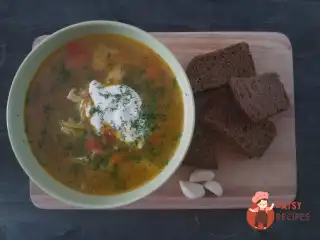 Розсольник з куркою