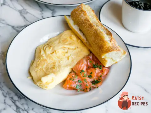 Омлет із вершками та морською сіллю