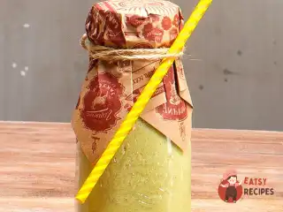 Мандариновий смузі з шавлією та фейхоа