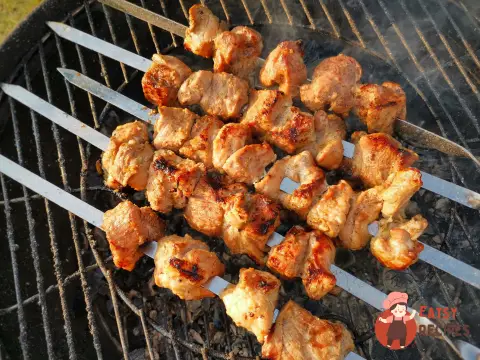 Шашлик у маринаді