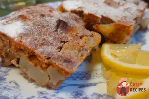 Пиріг з грушами, горіхами та шоколадом