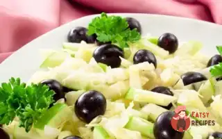 Салат З Капустою, Виноградом Та Яблуком