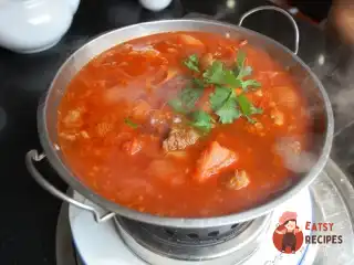 Суп з бараниною та овочами