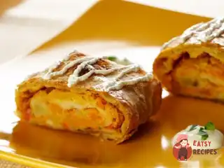 Гарбузовий рулет із сирною начинкою