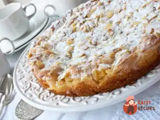 Персиковий пиріг з мигдалем