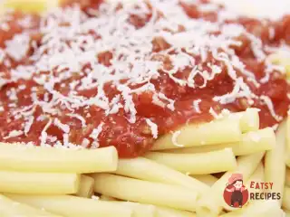 Паста з м'ясним рагу