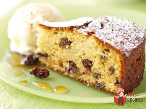 Манник із ізюмом