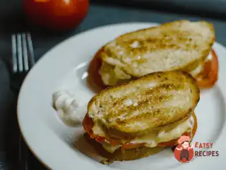Гарячі бутерброди з куркою