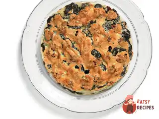 Сирний торт з чорносливом