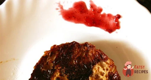 Зернові грінки з малиновим джемом